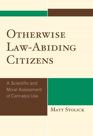 Cover of the book Otherwise Law-Abiding Citizens by Nikki Khanna, University of Vermont, author of Biracial in America