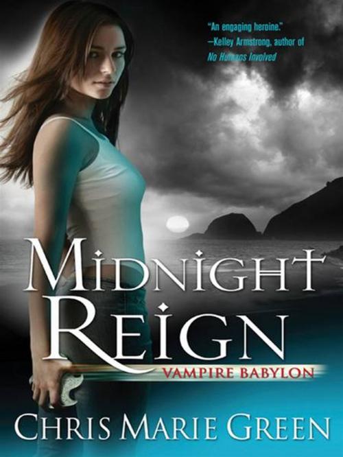 Cover of the book Midnight Reign by Chris Marie Green, Penguin Publishing Group