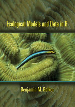 Cover of the book Ecological Models and Data in R by Timothy Hyde