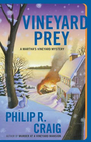 Cover of the book Vineyard Prey by Helen Thomas