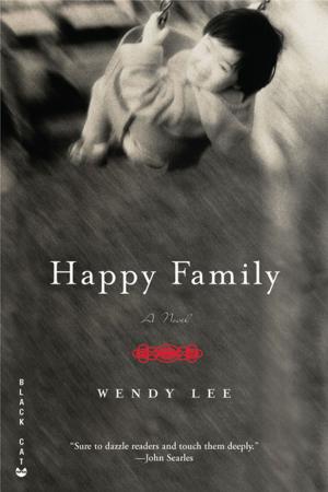 Cover of the book Happy Family by Muki Betser, Robert Rosenberg
