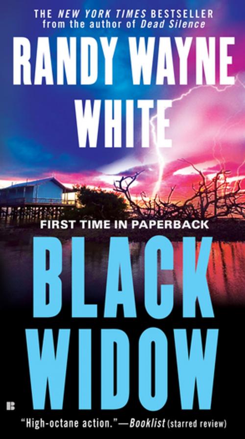 Cover of the book Black Widow by Randy Wayne White, Penguin Publishing Group