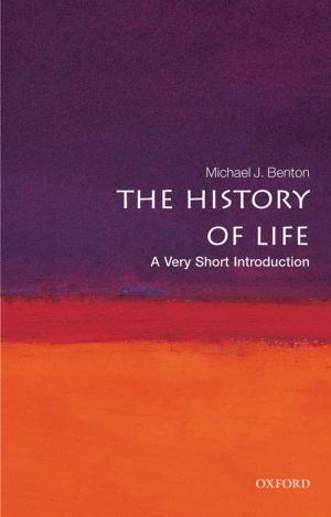 Book cover of The History of Life: A Very Short Introduction