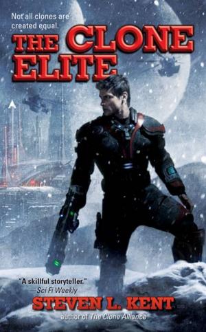 Cover of the book The Clone Elite by Diego Armando Maradona, Daniel Arcucci