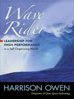 Cover of the book Wave Rider by Tom Devine, Tarek F. Maassarani