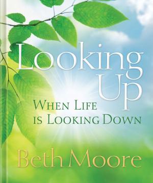 Cover of the book Looking Up When Life is Looking Down by Paul Marshall