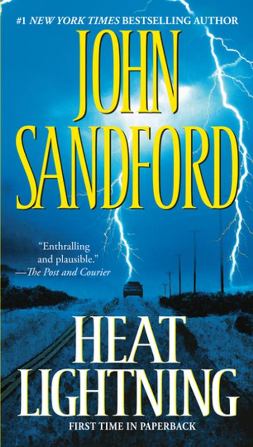 Cover of the book Heat Lightning by John Sandford, Penguin Publishing Group