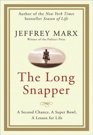 Cover of the book The Long Snapper by Paul Thomas M.D., Jennifer Margulis PhD