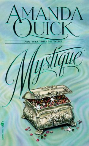 Cover of the book Mystique by John D. MacDonald