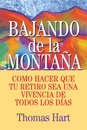 Cover of the book Bajando de la Montaña by Albert Micah Lewis
