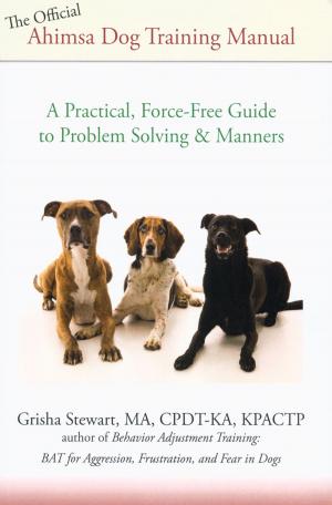 Book cover of THE OFFICIAL AHIMSA DOG TRAINING MANUAL