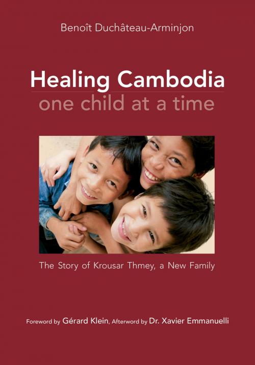 Cover of the book Healing Cambodia One Child at a Time by Benoit Duchateau-Arminjon, Editions Didier Millet