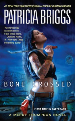 Cover of the book Bone Crossed by Violet Winspear