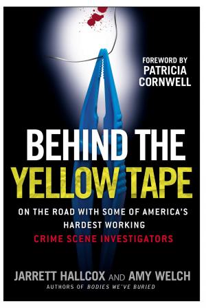 Cover of the book Behind the Yellow Tape by Catherine Coulter