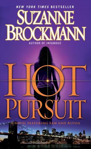 Cover of the book Hot Pursuit by Omar Rivabella