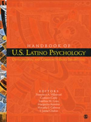 Cover of the book Handbook of U.S. Latino Psychology by Professor Jan A G M van Dijk