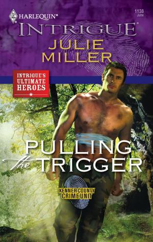 Cover of the book Pulling the Trigger by Carole Mortimer
