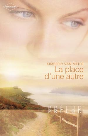 Book cover of La place d'une autre (Harlequin Prélud')