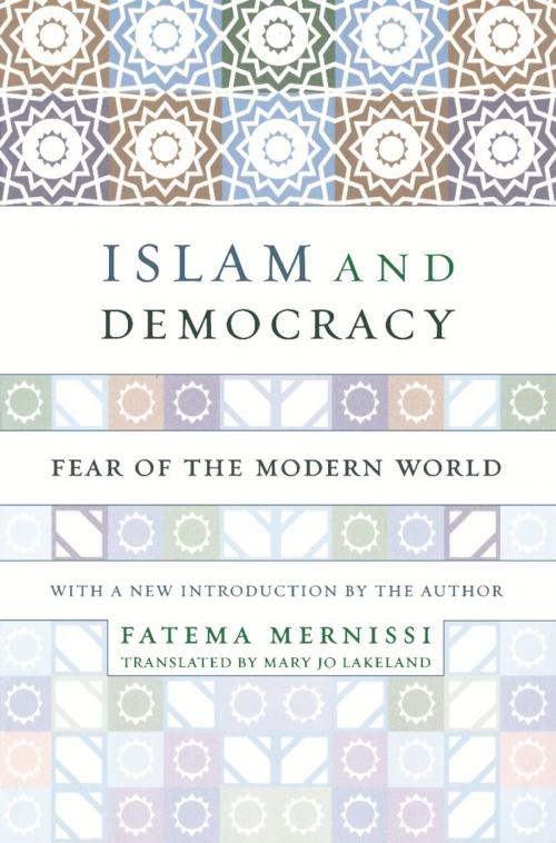 Cover of the book Islam And Democracy by Fatima Mernissi, Basic Books