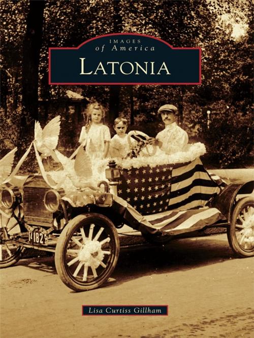 Cover of the book Latonia by Lisa Curtiss Gillham, Arcadia Publishing Inc.