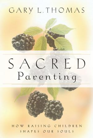 Cover of the book Sacred Parenting by Andy Stanley