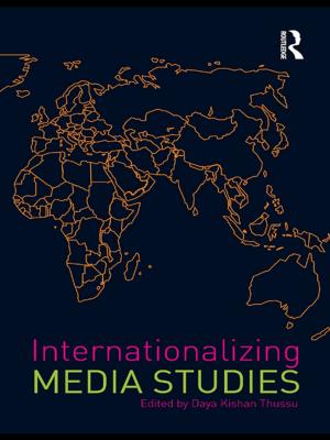 Cover of the book Internationalizing Media Studies by Laurie Ellinghausen