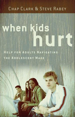 Cover of the book When Kids Hurt by Rick Johnson