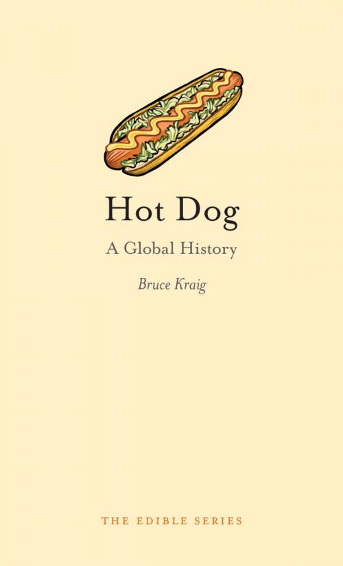 Cover of the book Hot Dog by Bruce Kraig, Reaktion Books