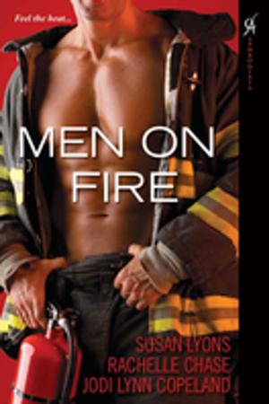 Cover of the book Men On Fire by Shelly Laurenston