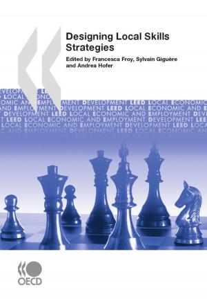 Cover of the book Designing Local Skills Strategies by Collective