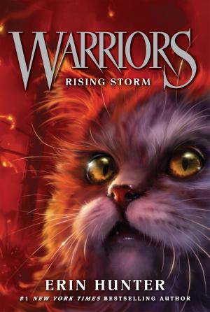 Cover of the book Warriors #4: Rising Storm by Laurie McKay