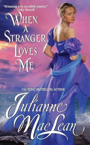 Cover of the book When a Stranger Loves Me by John Gardner