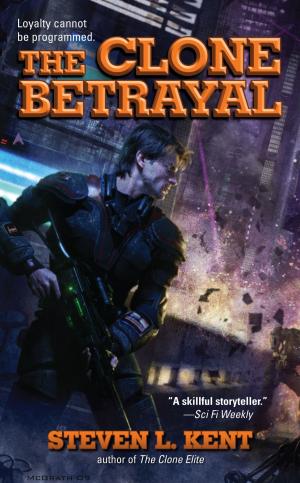 Cover of the book The Clone Betrayal by Catherine Coulter