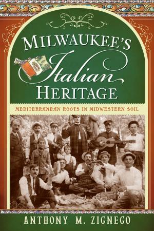 Cover of the book Milwaukee's Italian Heritage by Chris Epting, Dean O. Torrence