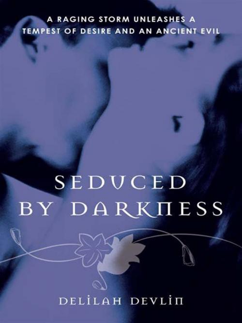 Cover of the book Seduced By Darkness by Delilah Devlin, HarperCollins e-books