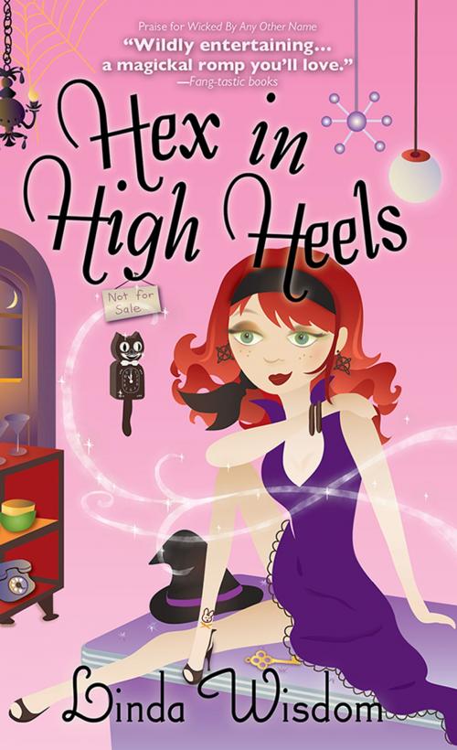 Cover of the book Hex in High Heels by Linda Wisdom, Sourcebooks