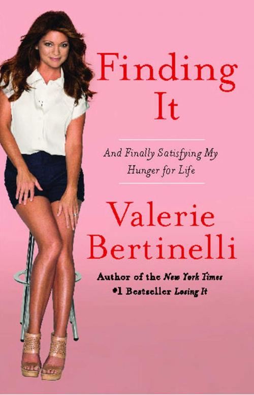Cover of the book Finding It by Valerie Bertinelli, Atria Books