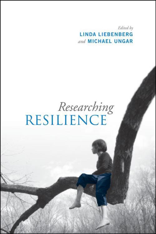 Cover of the book Researching Resilience by , University of Toronto Press, Scholarly Publishing Division