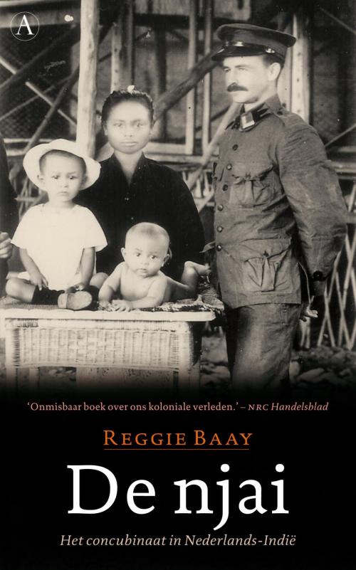 Cover of the book De njai by Reggie Baay, Singel Uitgeverijen