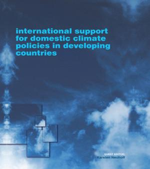 Cover of the book Linking Emissions Trading Schemes by Bernard Segal