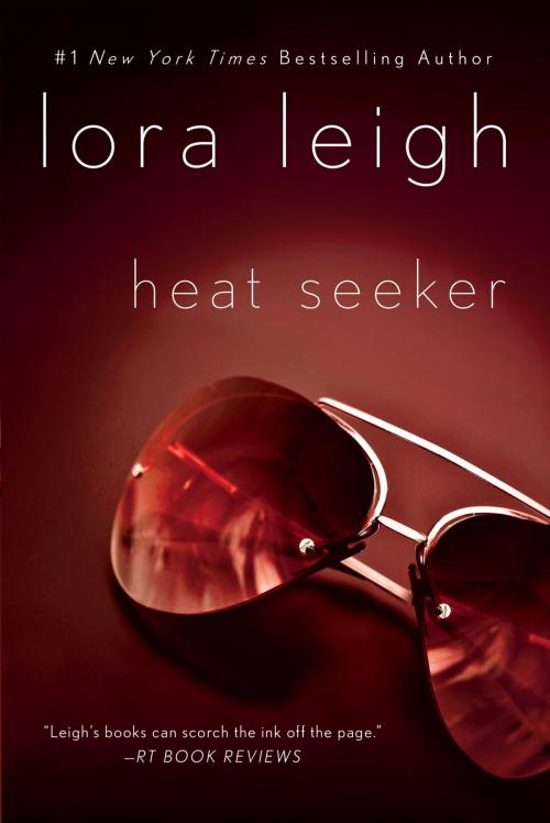 Cover of the book Heat Seeker by Lora Leigh, St. Martin's Press