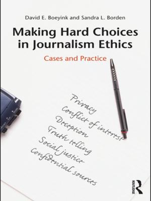 Book cover of Making Hard Choices in Journalism Ethics