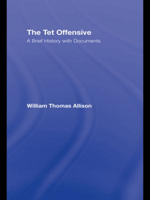 Cover of the book The Tet Offensive by Robert Barton, Barbara Sellers-Young
