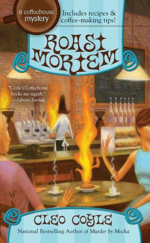 Cover of the book Roast Mortem by Charlotte MacLeod