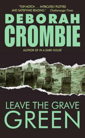 Book cover of Leave the Grave Green