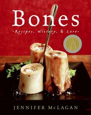 Cover of the book Bones by Sophie Jordan