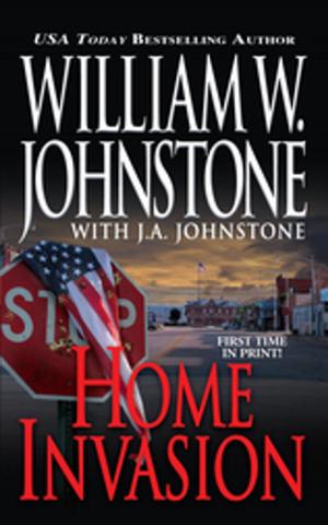 Cover of the book Home Invasion by Mark Henry