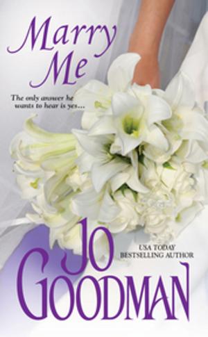 Cover of the book Marry Me by Amanda Ashley