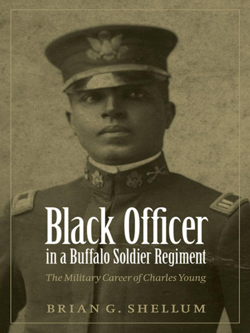 Big bigCover of Black Officer in a Buffalo Soldier Regiment