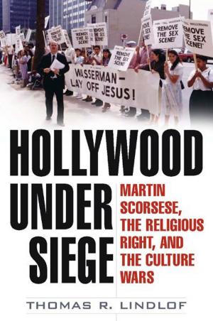 Cover of the book Hollywood Under Siege by David Luhrssen